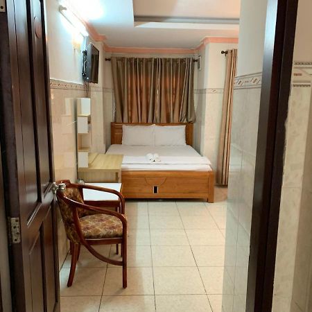Minh Tuan Hotel Ho Chi Minh City Exterior photo